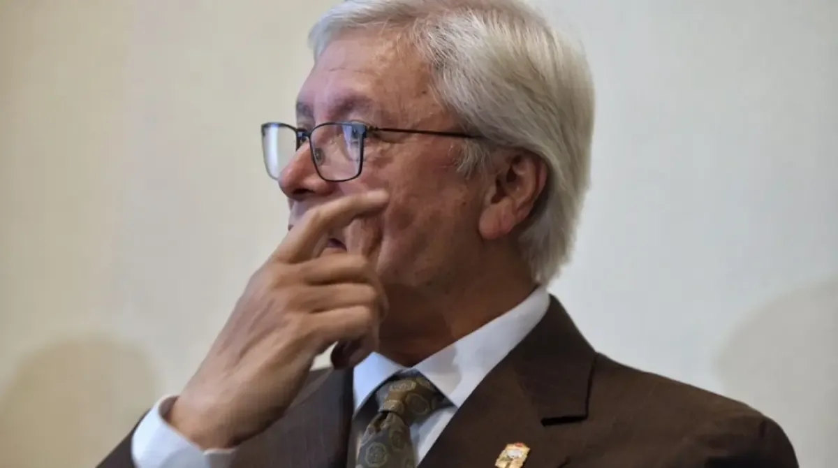 La audiencia contra el exgobernador de Baja California se llevó a cabo tras una larga jornada en el Poder Judicial.