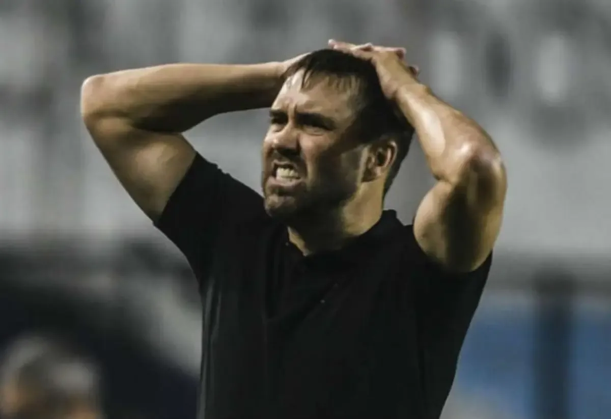 La ausencia del mediocampista genera preocupación en River Plate por los amistosos internacionales.