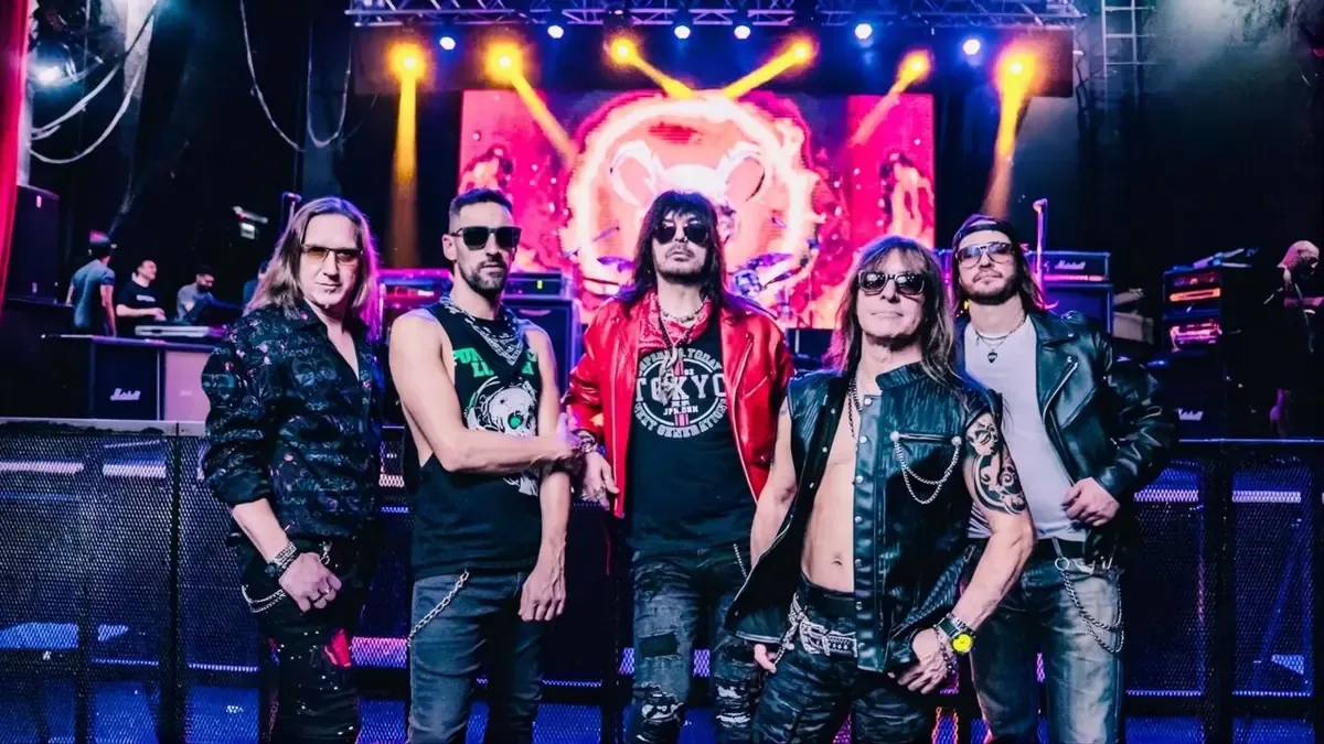 La banda presenta un show especial que destaca su legado en el rock latinoamericano.