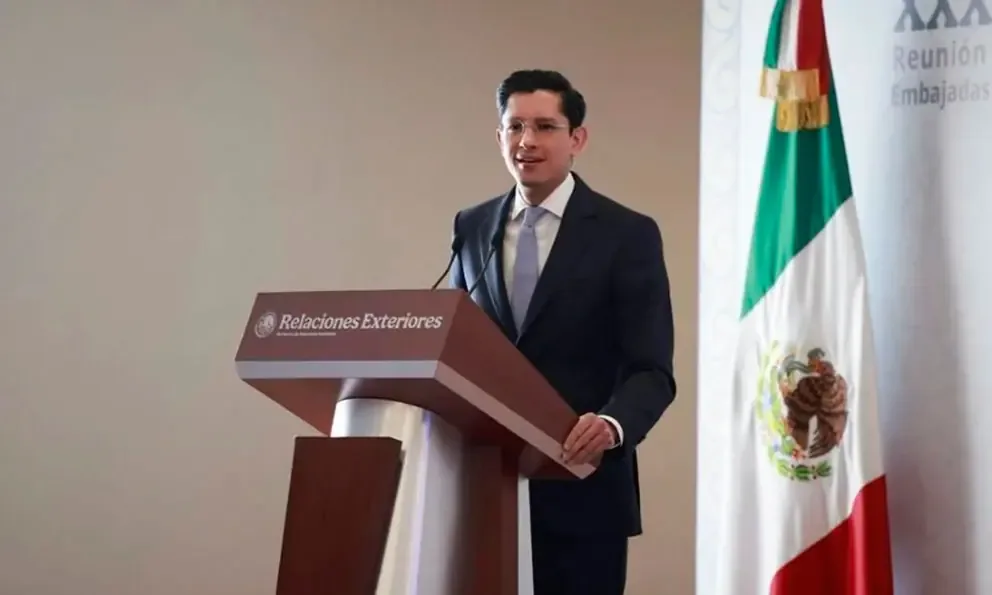 La Cancillería replica a críticas sobre la política exterior de México y la figura de la Presidenta.