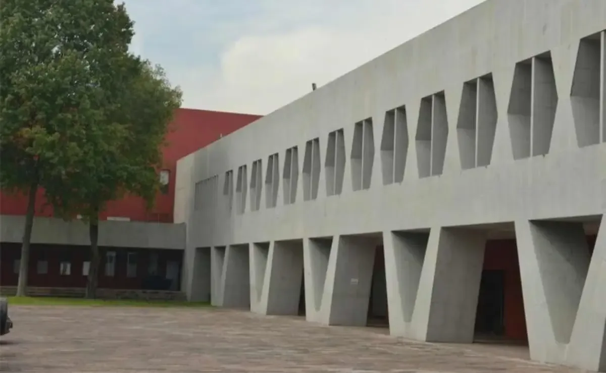 La CDHCM garantizó acompañamiento y atención médica a los detenidos durante la protesta.