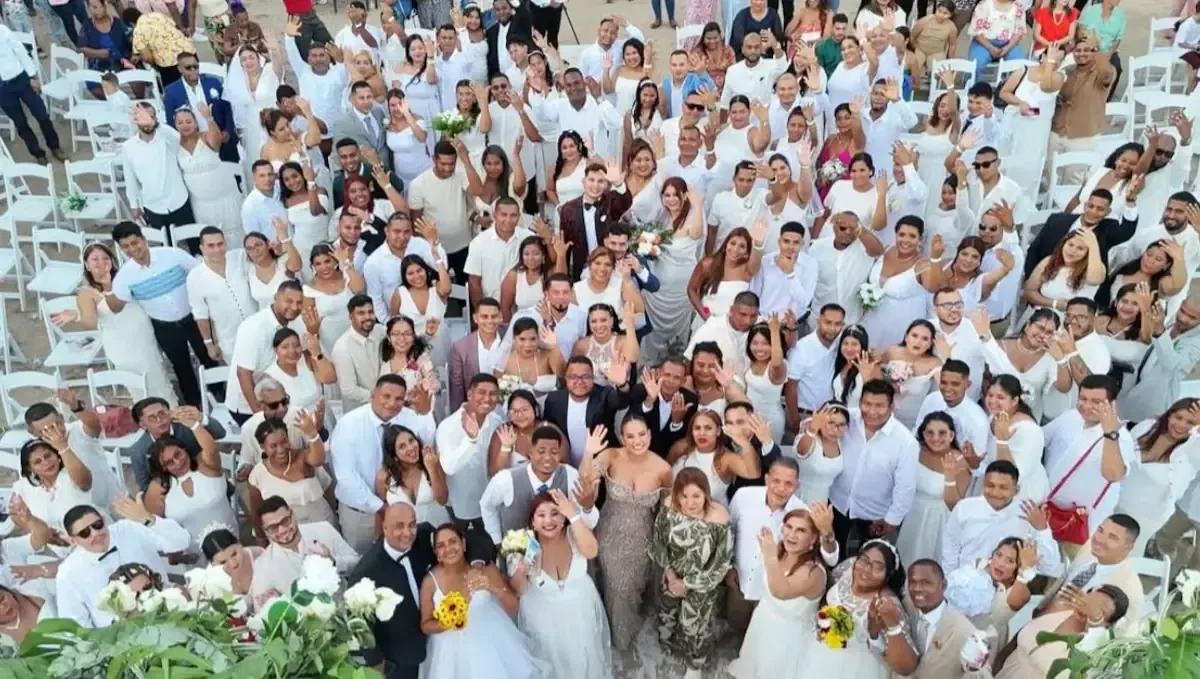 La ceremonia frente al mar promovió el amor y la unión familiar en Arraiján.