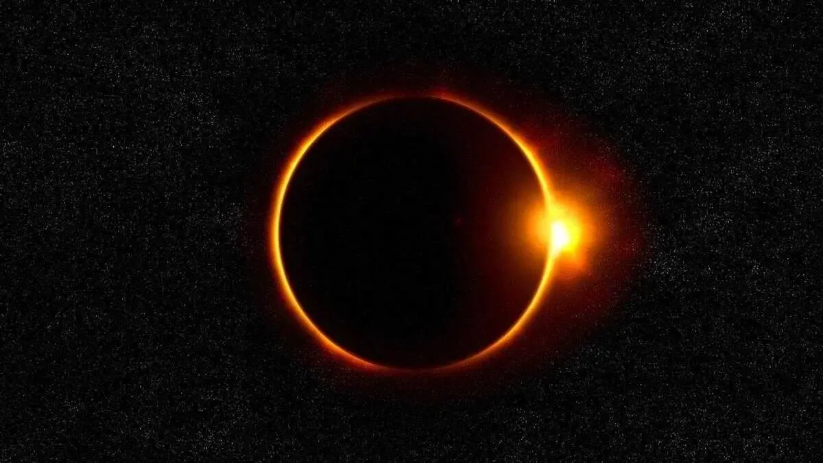 La ciudad ofrece miradores ideales para disfrutar del fenómeno astronómico.