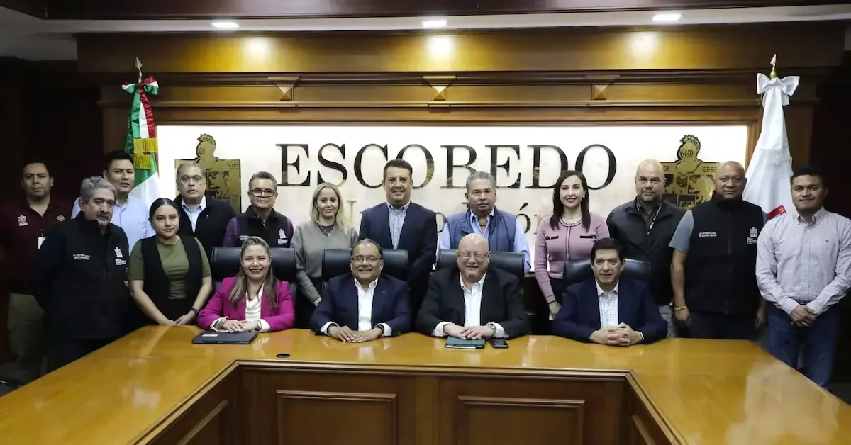 La colaboración busca modernizar trámites y facilitar la inversión en Escobedo.