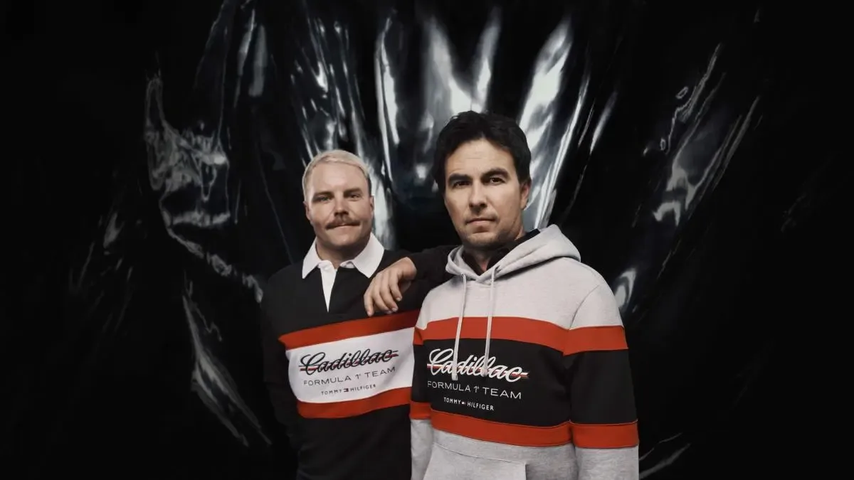 La colección de ropa de "Checo" Pérez y Cadillac ya está disponible en México.