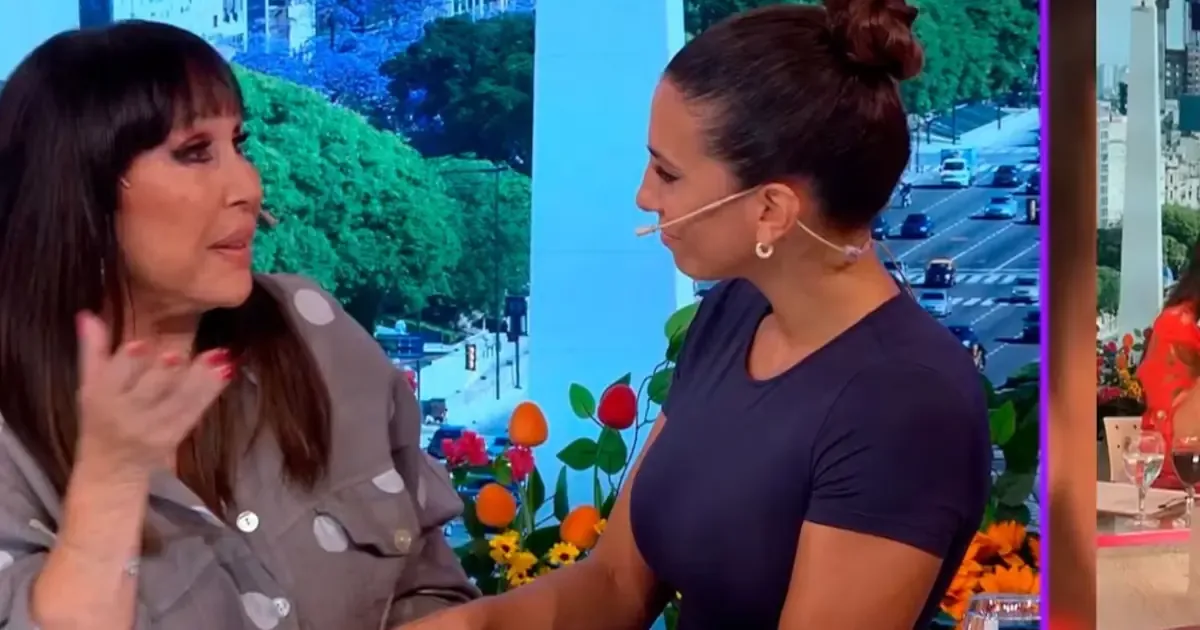 La conductora y la panelista cerraron las diferencias tras una pelea mediática.