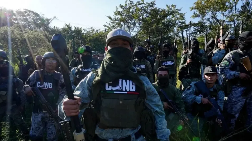 La controversia crece tras la aparición de agencias de seguridad en la narconómina.