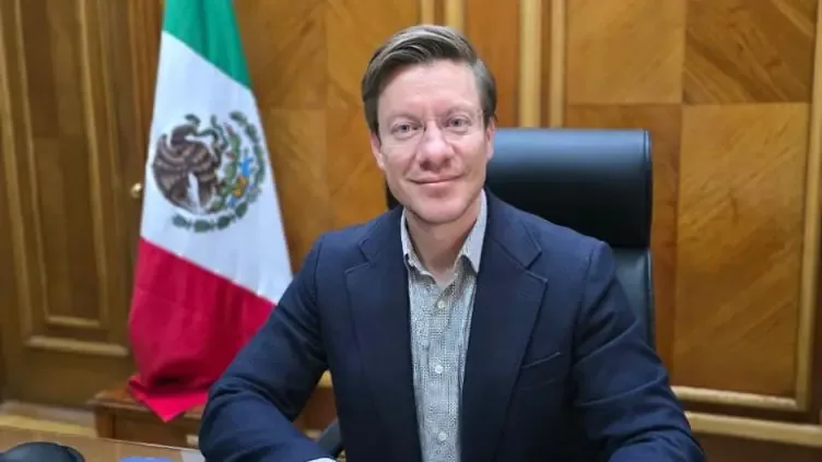 Roberto Fuentes Rascón advierte sobre el impacto de reformas electorales.