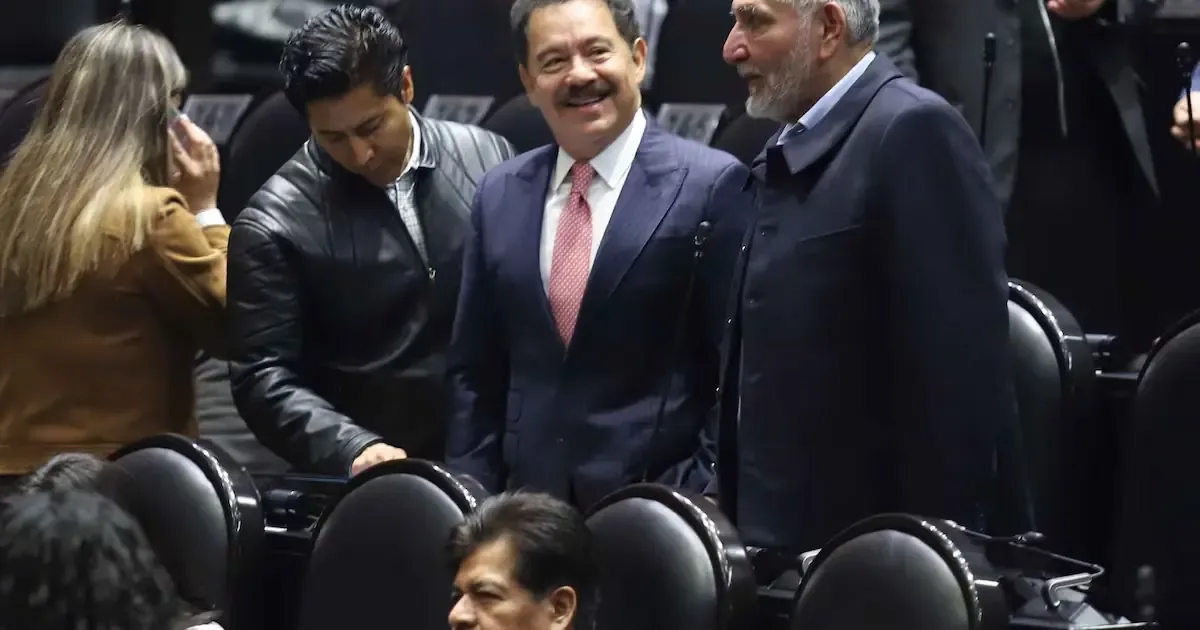 La coordinación de Morena en el Senado modifica su agenda legislativa tras la renuncia de Adán Augusto López.