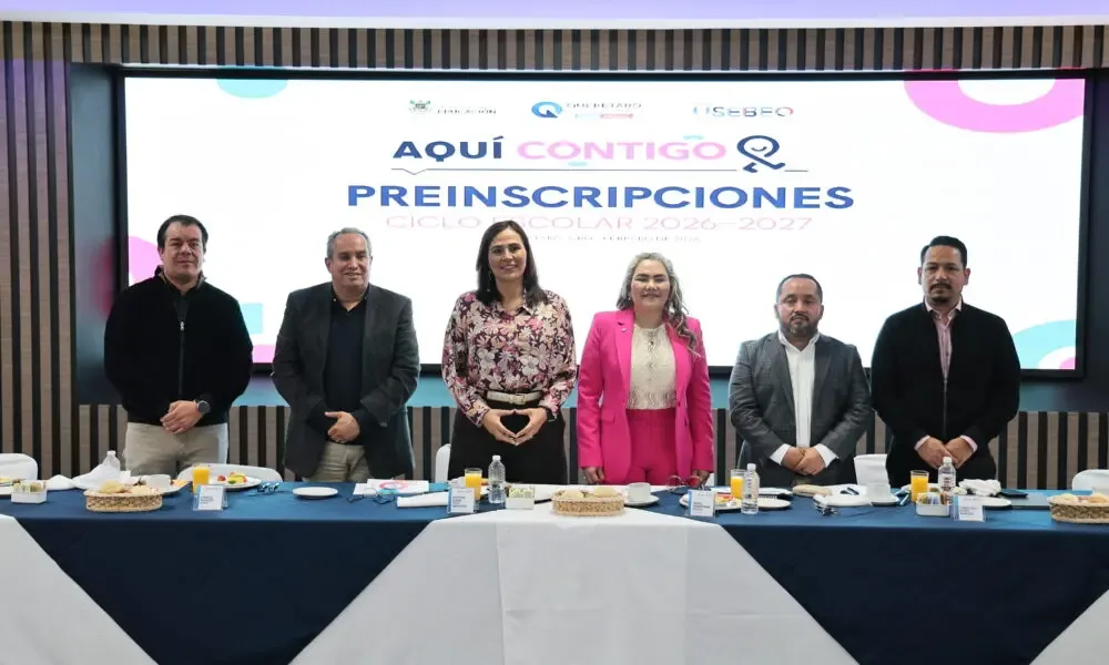 "La coordinadora Irene Quintanar Mejía informa sobre preinscripciones en Querétaro."