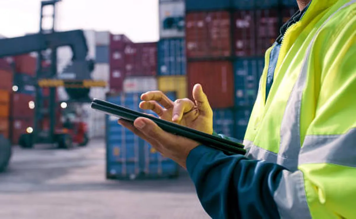 La Coparmex CDMX señala la necesidad de diversificar las exportaciones.