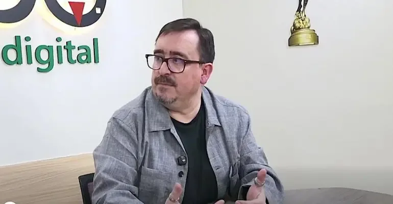 El experto sostiene que la popularidad no exime a los gobernantes de rendir cuentas.