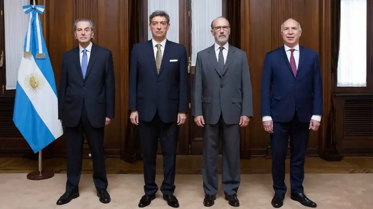 La Corte explicó que su decisión no resuelve la constitucionalidad de la derogación de la Ley de Tierras Rurales.