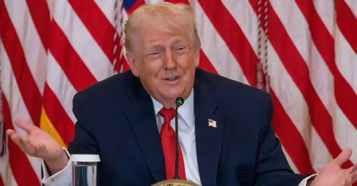 La curiosa sugerencia del expresidente ha generado reacciones cómicas y un debate sobre sus implicaciones geográficas.