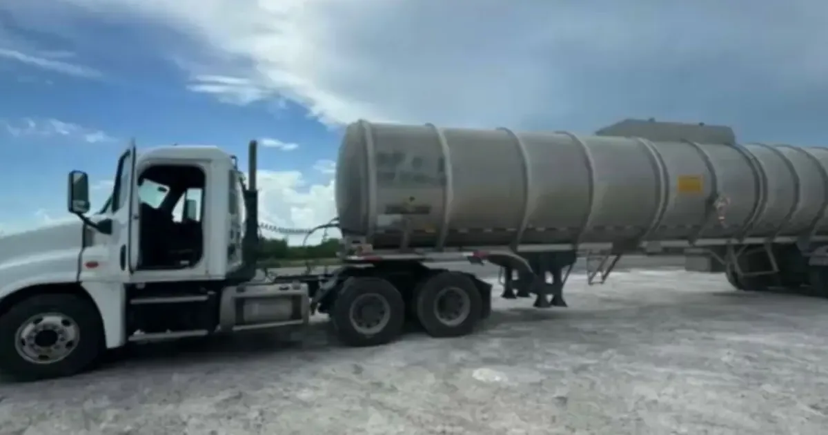 La captura de los Jensen en EE. UU. revela una red de corrupción en el contrabando de combustible en México.