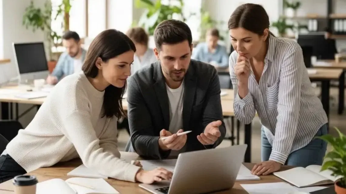 La digitalización redefine la educación en idiomas, tecnología y negocios, impulsando la formación continua.