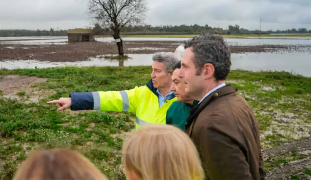 La disputa interna en el PSOE se intensifica mientras España enfrenta severas condiciones climáticas.