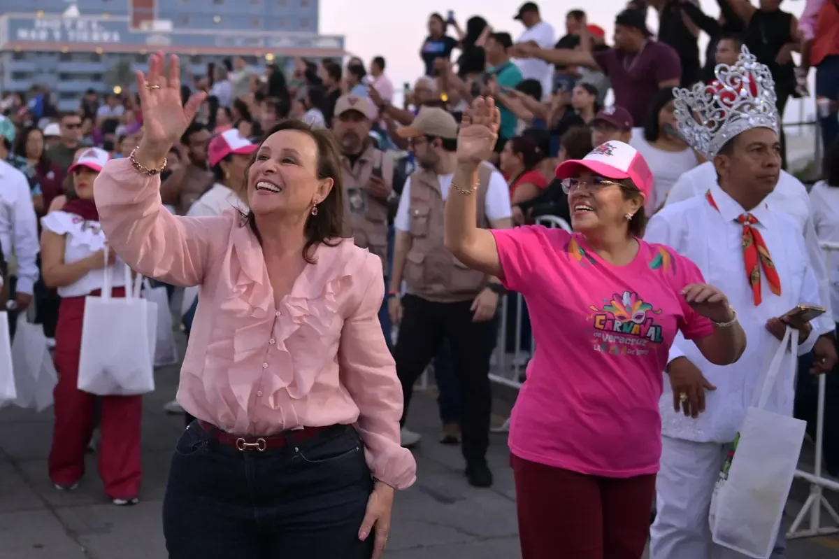 La edición 2026 del Carnaval de Veracruz reúne a un millón de asistentes en un ambiente familiar y festivo.