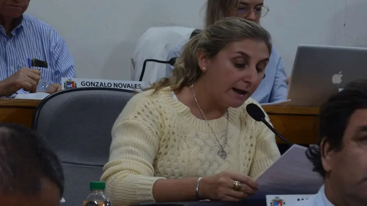 La edila busca abordar problemáticas que afectan a jóvenes de la localidad.