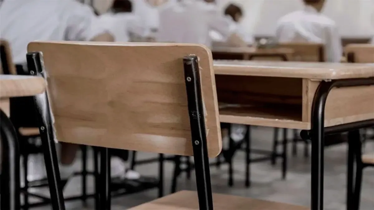 La educación actual no cumple con las necesidades de los estudiantes en un mundo en constante cambio.