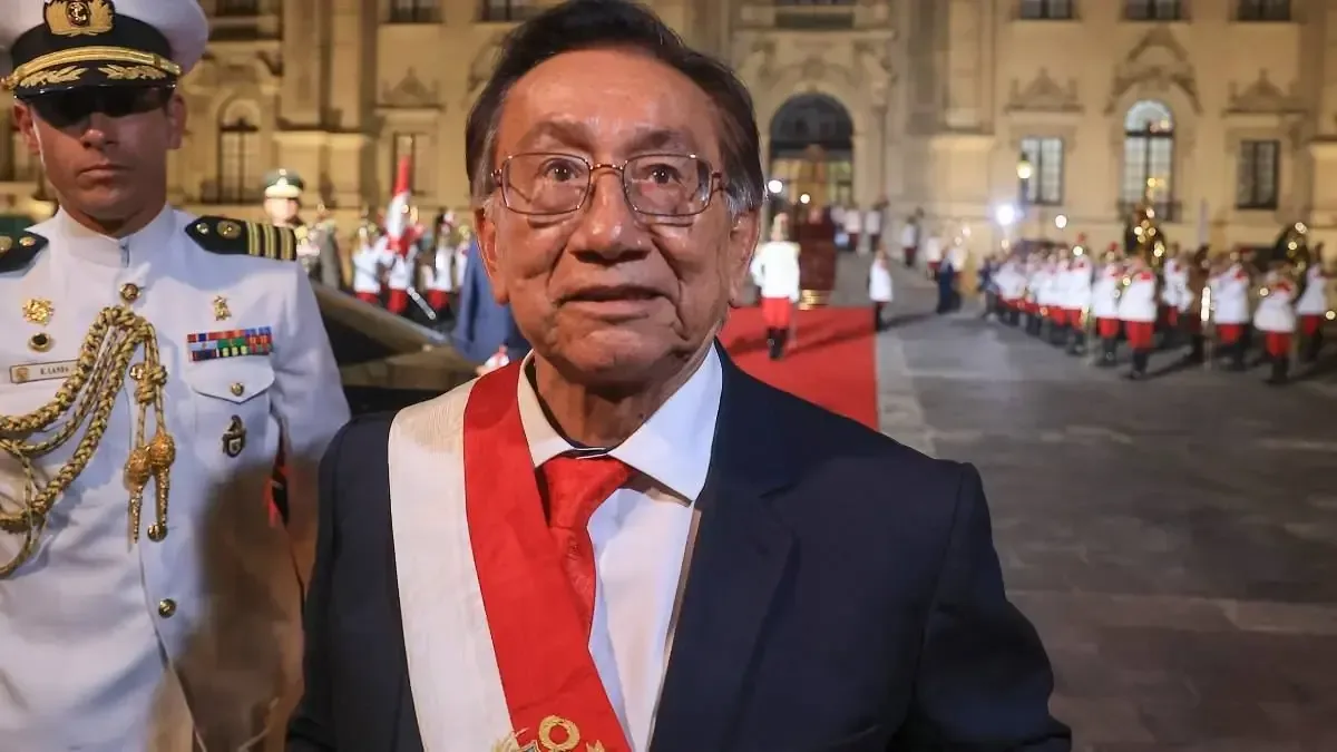La elección de Hernando de Soto como líder ministerial destaca su experiencia en economía y desarrollo.