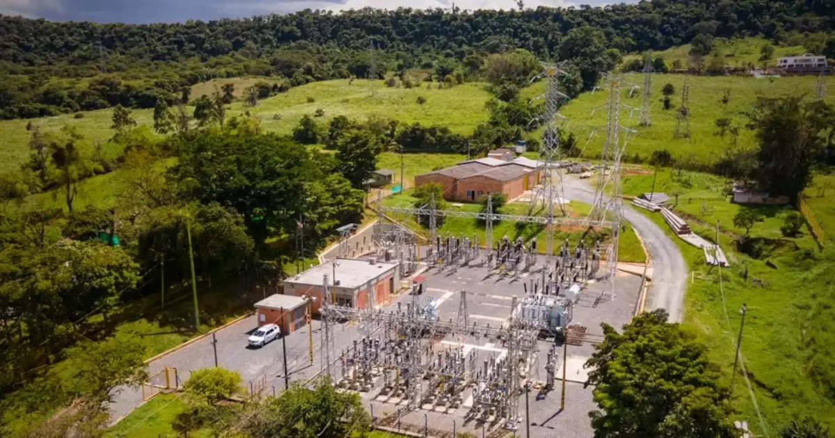 La Electrificadora de Santander completó trabajos tras cortes de electricidad generados por tormentas.