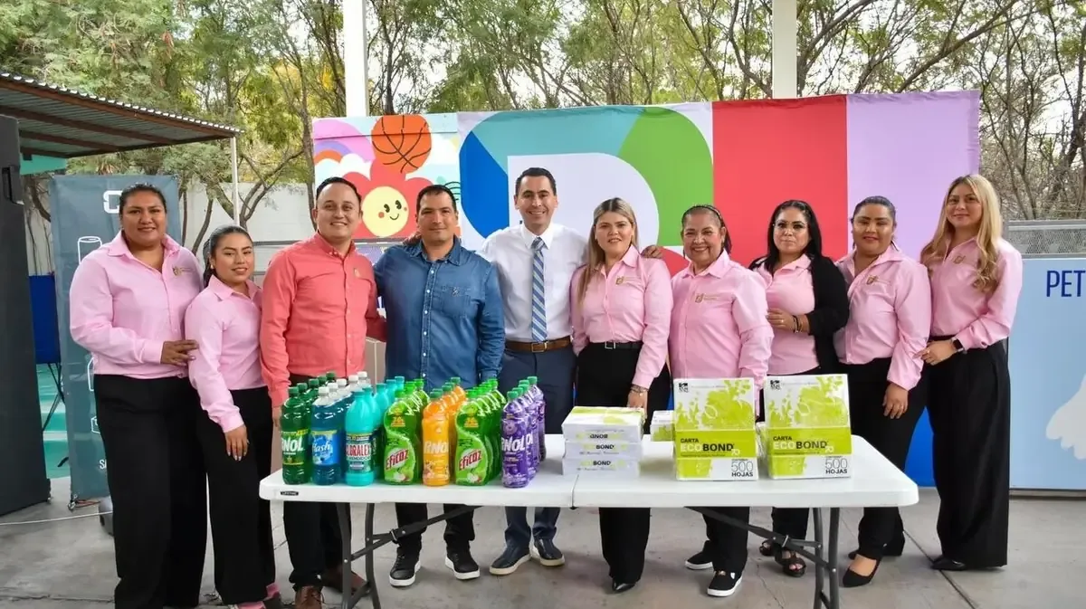 La entrega de incentivos promueve hábitos sostenibles en estudiantes y familias, impactando la comunidad.