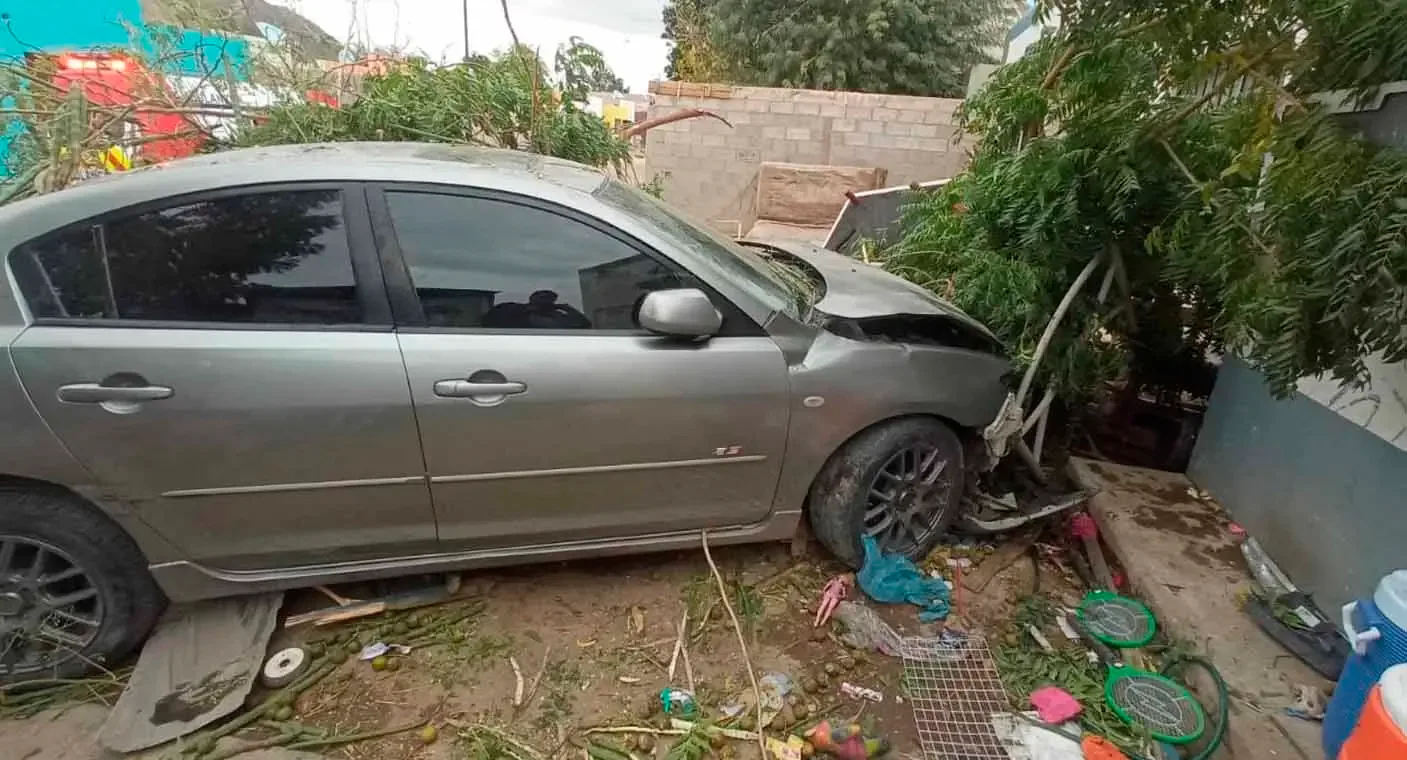 La escena del accidente en Hermosillo donde una niña fue atropellada.
