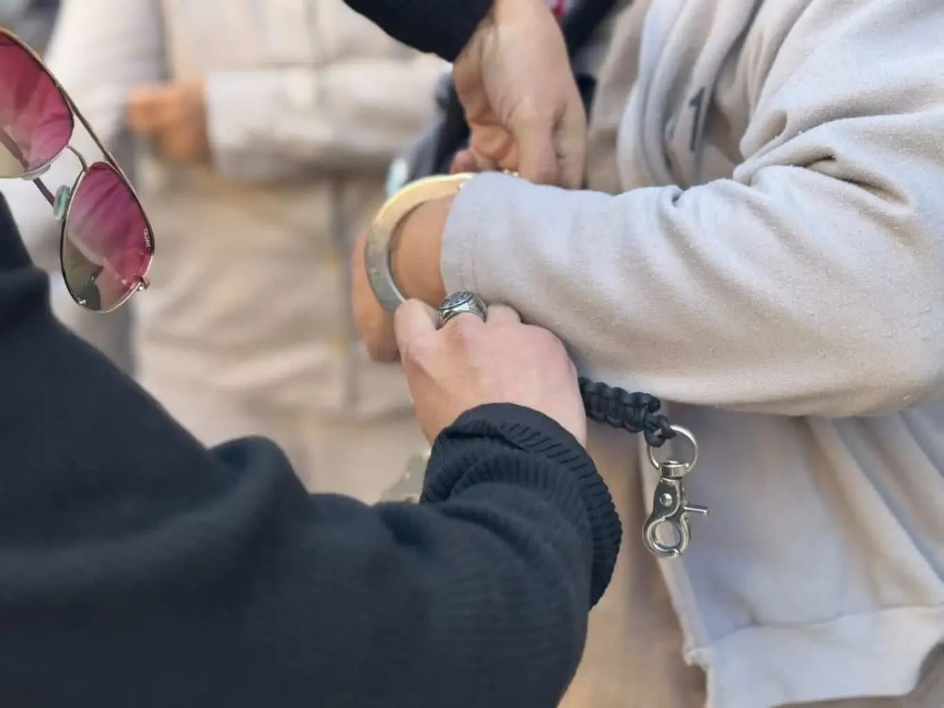 La escena del crimen en la periferia de Chihuahua, donde hallaron un cuerpo sin vida.