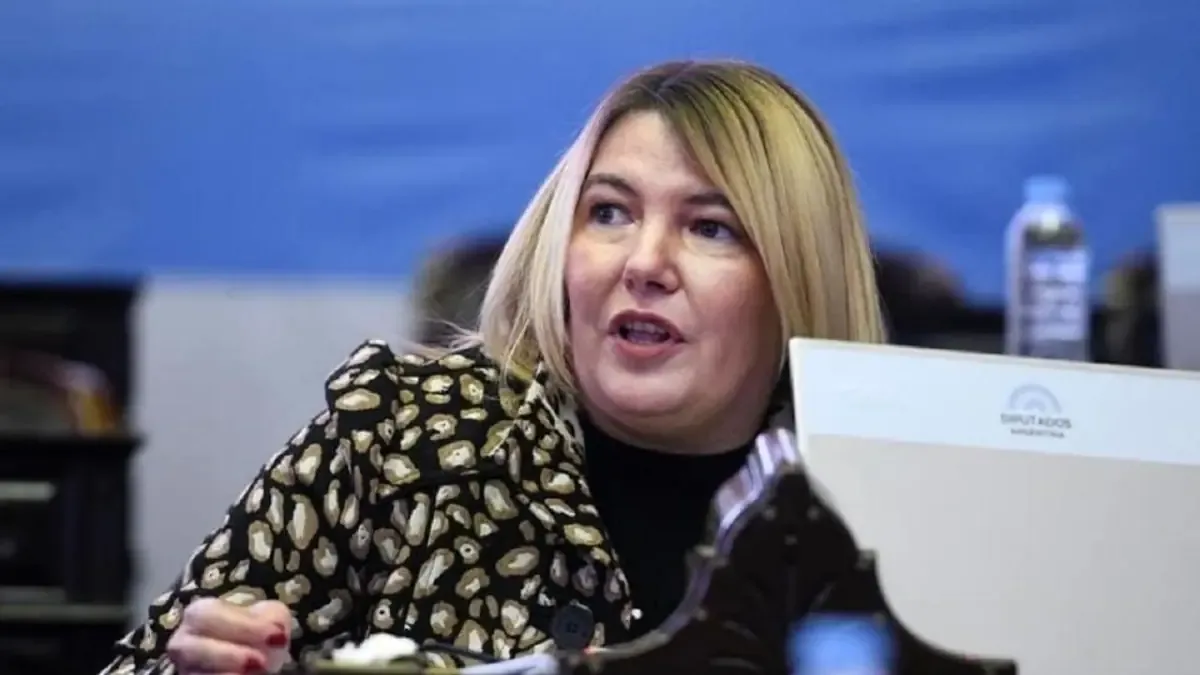 La ex gobernadora aboga por la importancia geopolítica de la Ley 19.640.