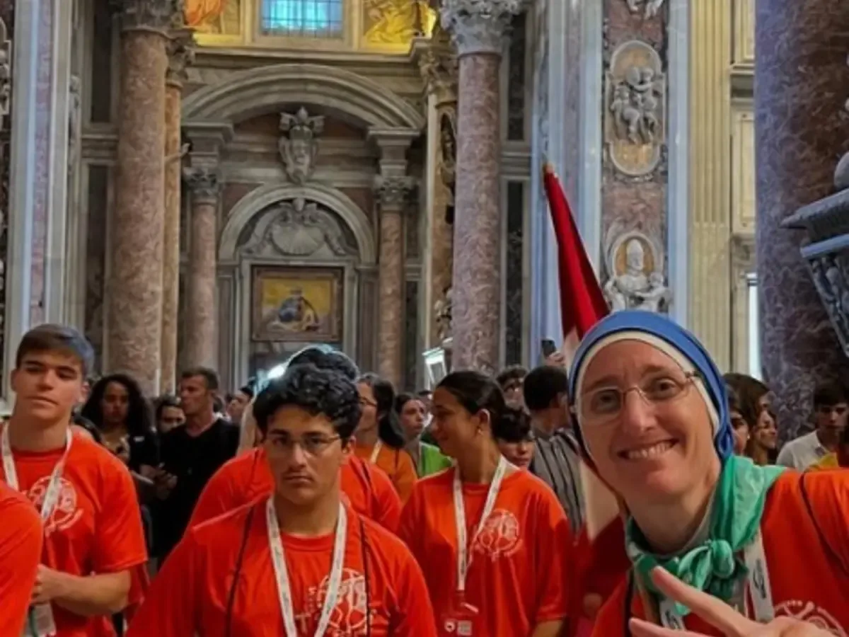 La exjugadora de hockey eligió la vida religiosa tras una carrera prometedora.