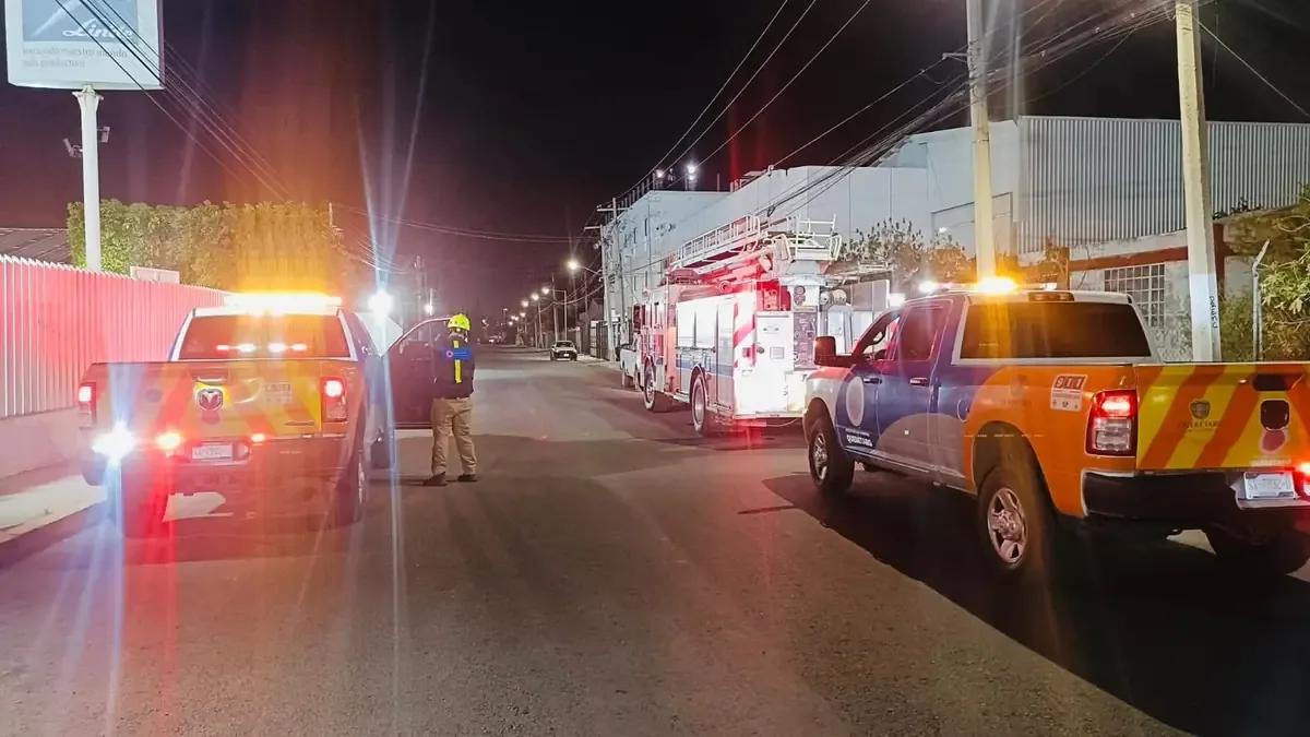 La explosión no dejó lesionados, pero se suspendieron actividades por medidas de seguridad.