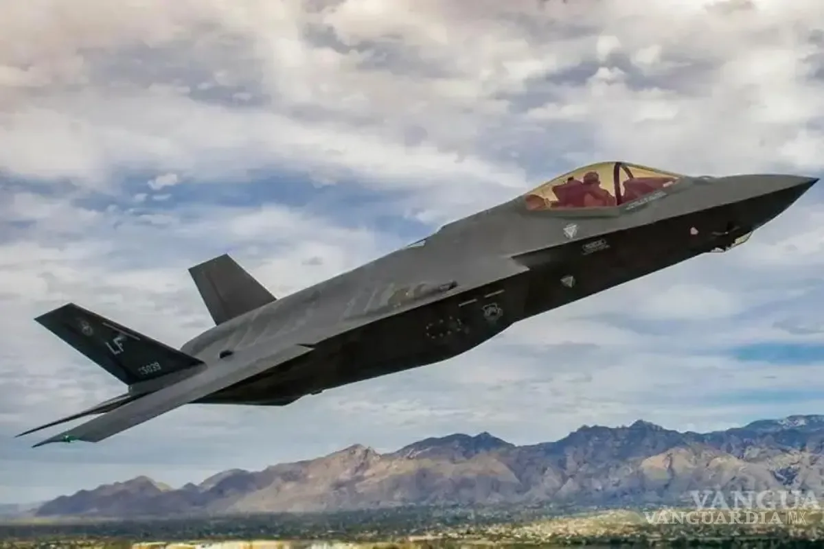 "La FAA emite una alerta sobre la seguridad de vuelos en México."