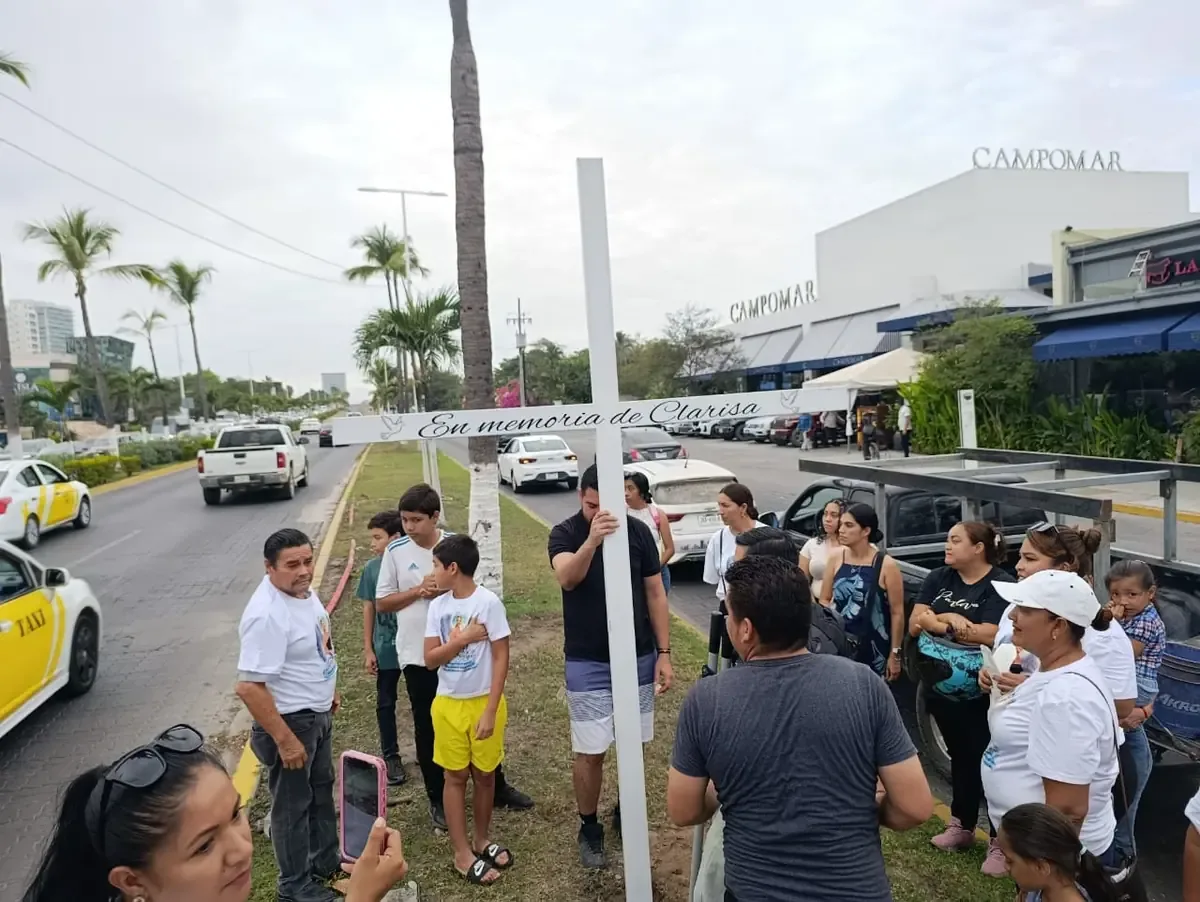 La familia busca mantener vivo el recuerdo de Clarisa, un mes después de su trágico fallecimiento.