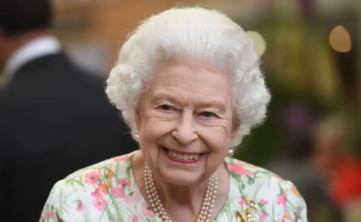 La familia real británica homenajea a Isabel II con una serie de exposiciones en su honor.