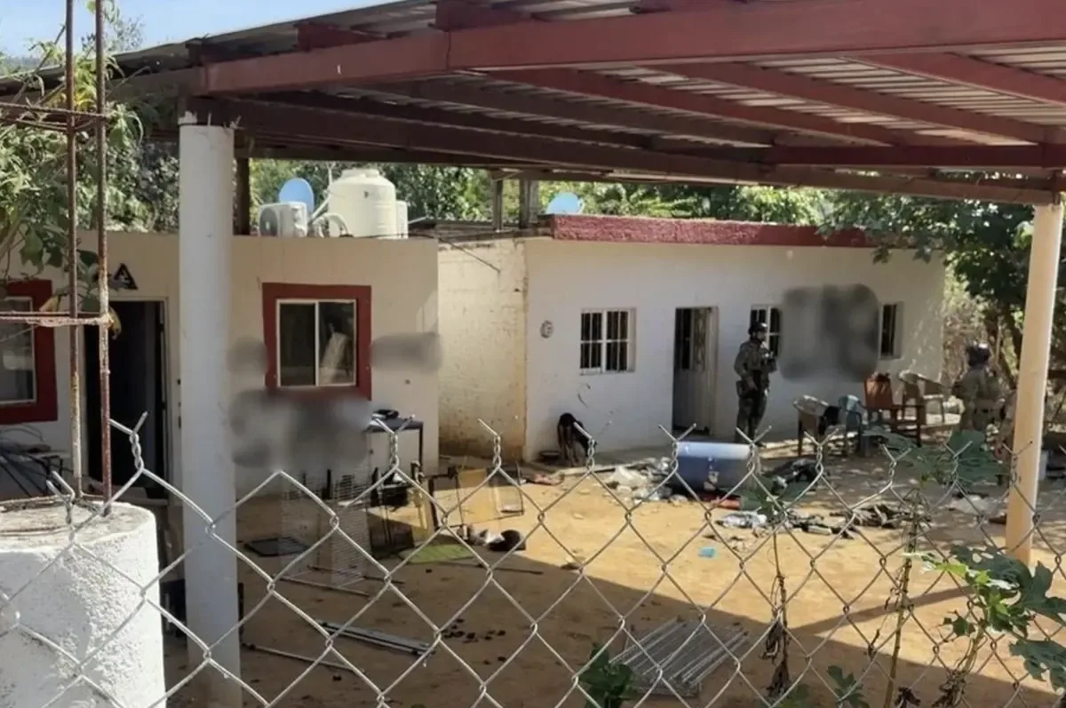 La FGR investiga hallazgos en fosa clandestina relacionada con mineros.