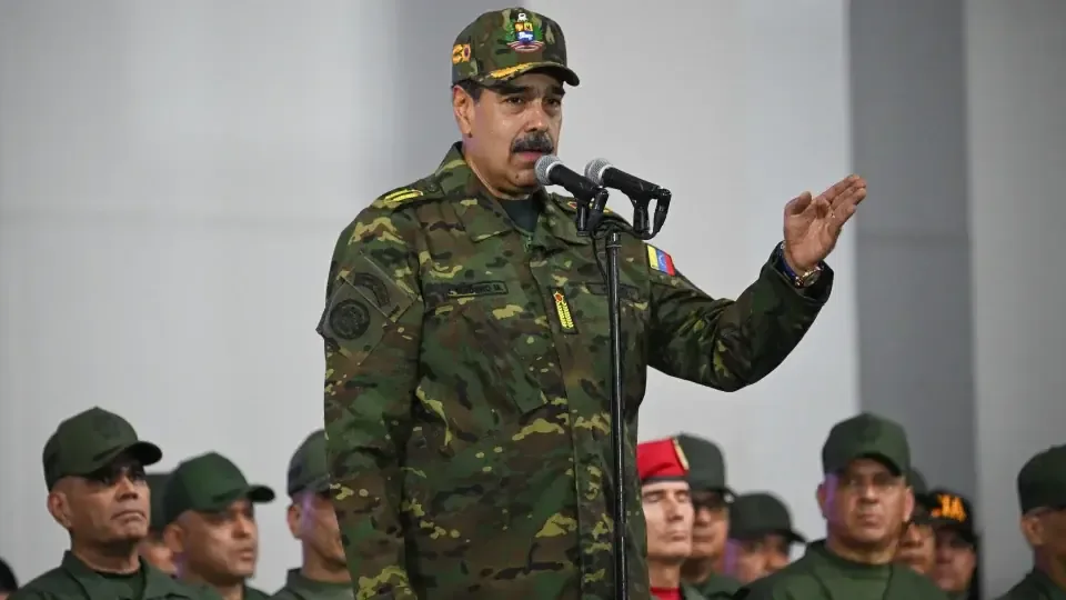La Fiscalía de EE. UU. incluye más cargos por vínculos con cárteles mexicanos.