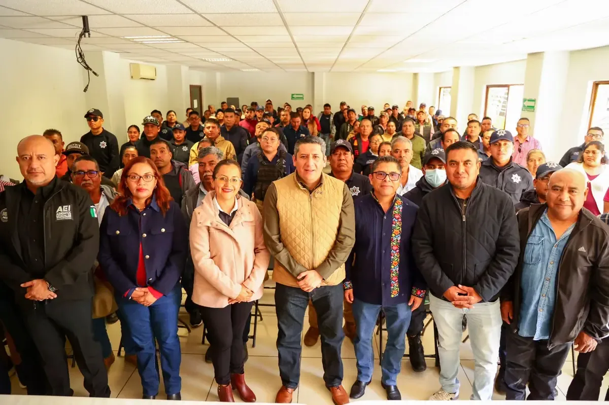 La Fiscalía General busca mejorar la procuración de justicia mediante la colaboración con autoridades locales.