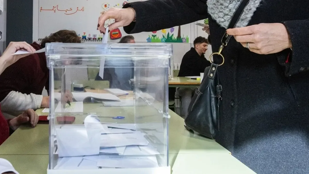 La fragmentación política marcará las elecciones autonómicas del 15 de marzo.