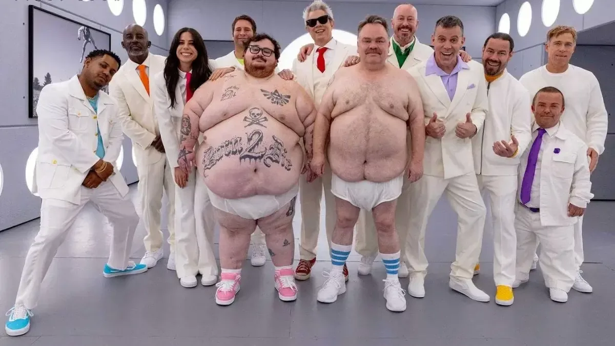 La franquicia de Jackass presenta un tráiler que promete risas y nostalgia en su película final.