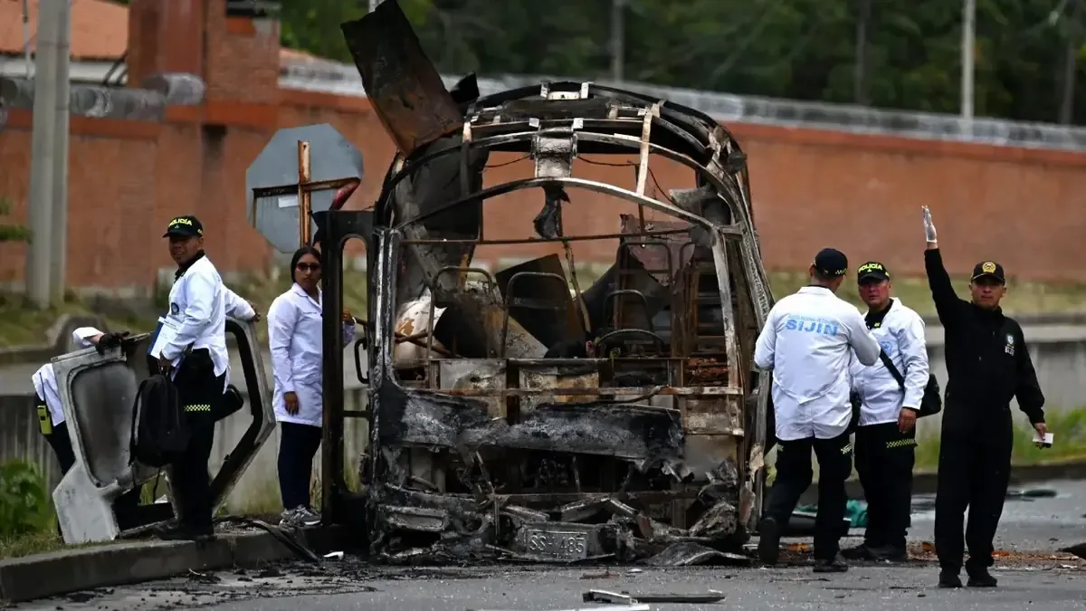 La Fundación Ideas para la Paz reclama una revisión urgente de la política de seguridad en el país tras el deterioro del orden público.
