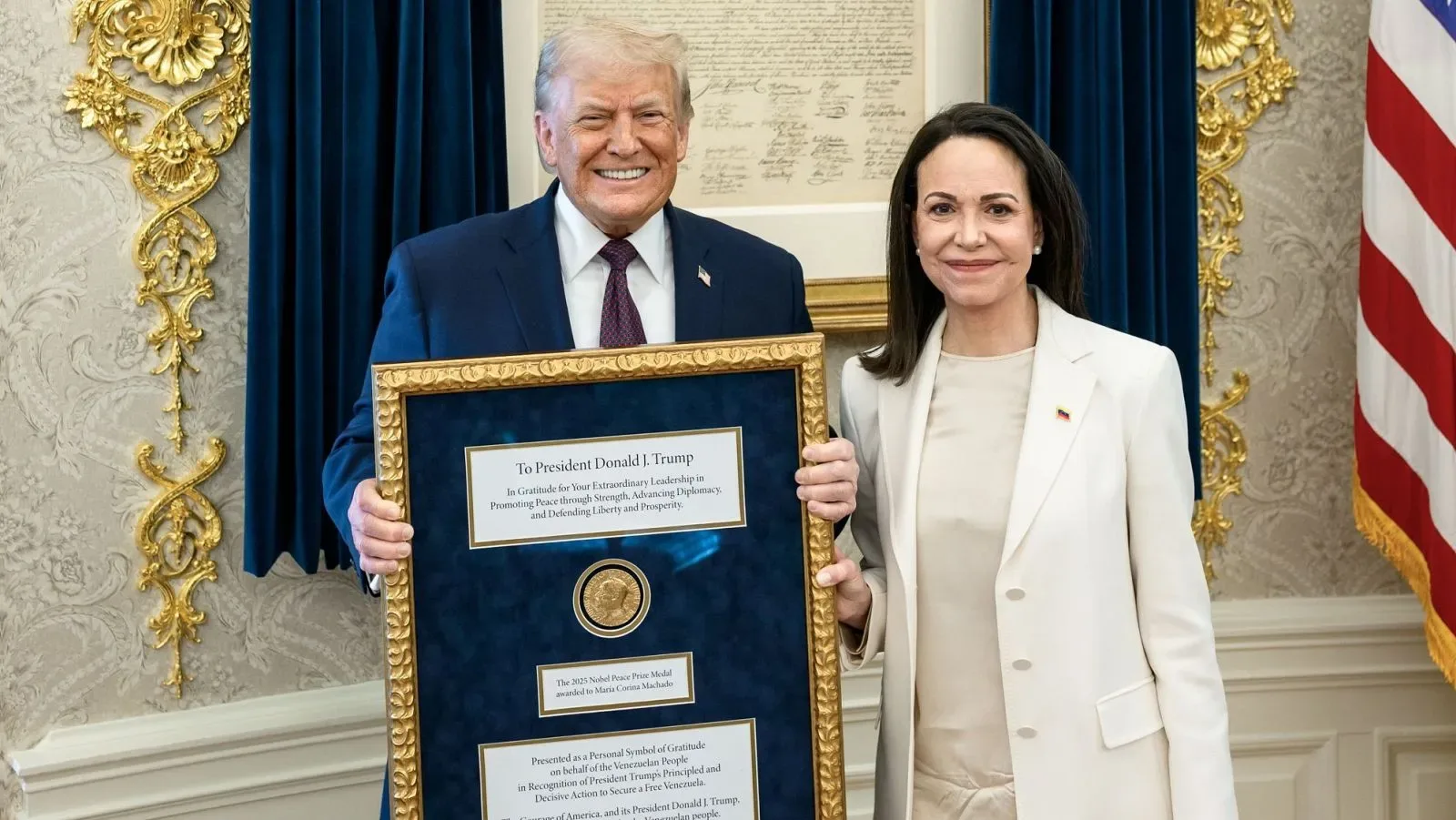 La Fundación Nobel reafirma la intransferibilidad de su premio tras controversia.