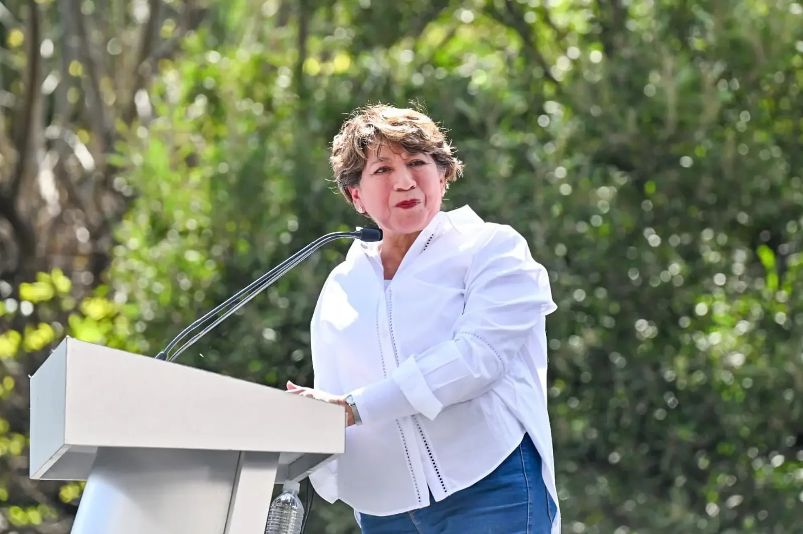 "La gobernadora Delfina Gómez durante su mensaje respecto a El Oro."