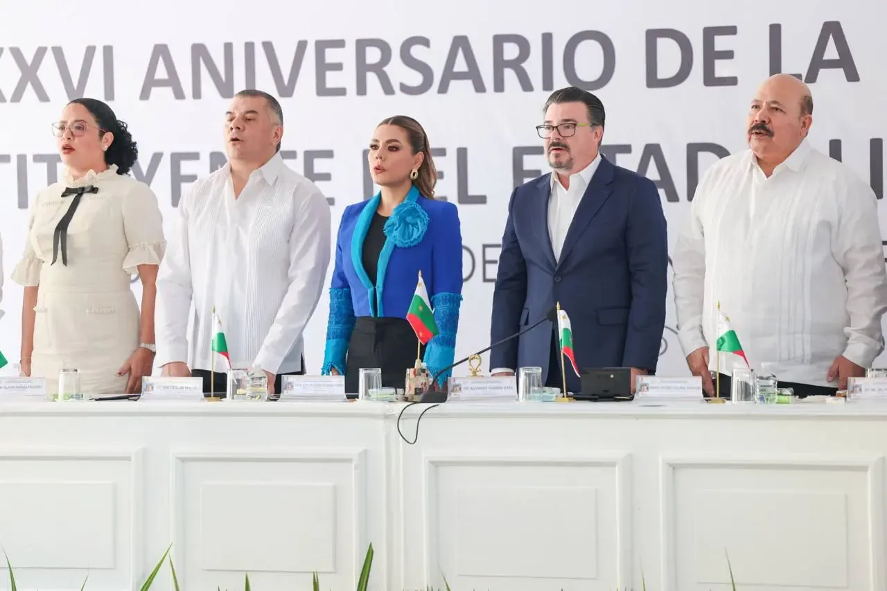 La gobernadora Evelyn Salgado Pineda durante la ceremonia conmemorativa en Iguala.