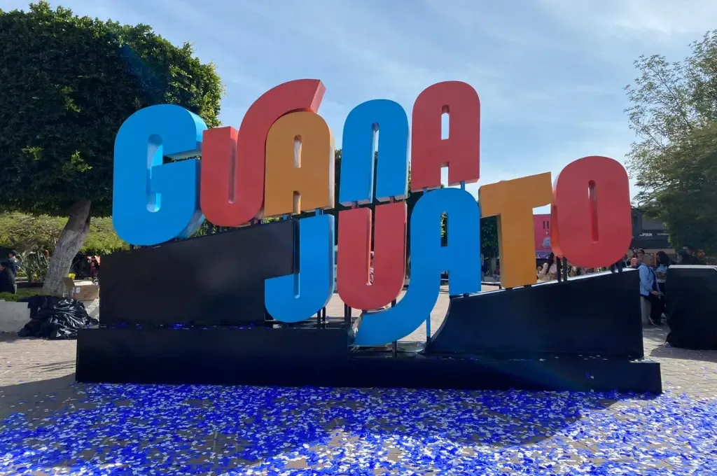 La gobernadora Libia Dennise García Muñoz Ledo en el evento de lanzamiento.