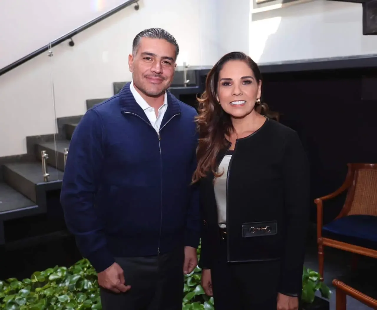 La gobernadora Mara Lezama durante su reunión con Omar García Harfuch por seguridad.
