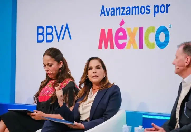 La gobernadora Mara Lezama presenta planes para el Mundial de Fútbol 2026.