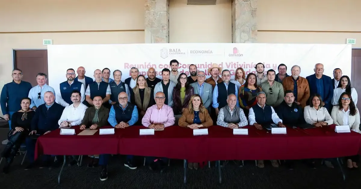 La gobernadora se reúne con líderes del sector para impulsar el crecimiento económico y social de esta zona estratégica.