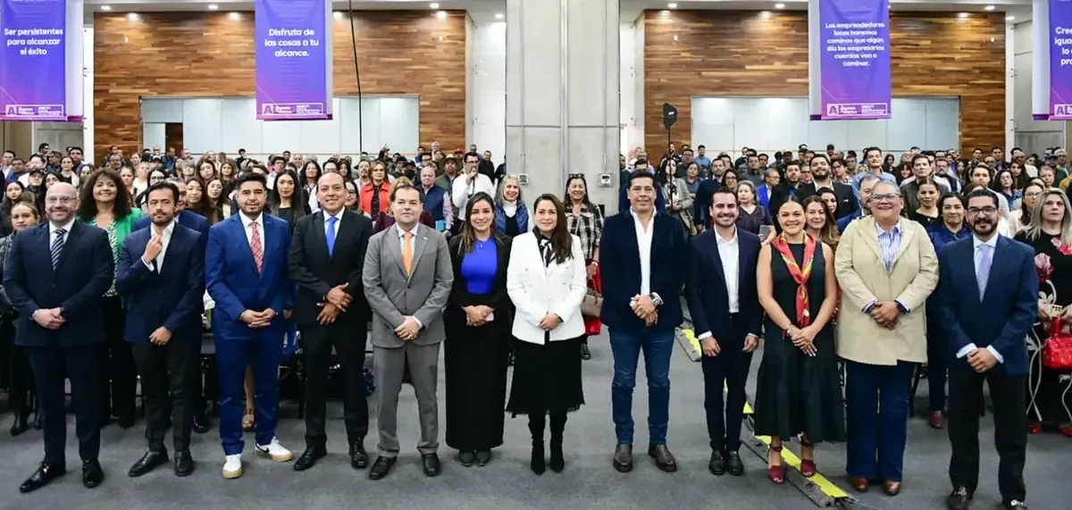 La gobernadora Tere Jiménez promueve la sostenibilidad empresarial en el estado.