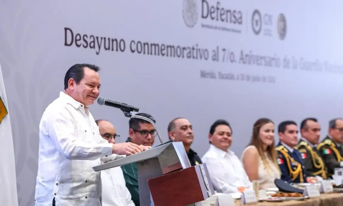 La ceremonia tuvo lugar en Yucatán, destacando la importancia de la seguridad y colaboración institucional.